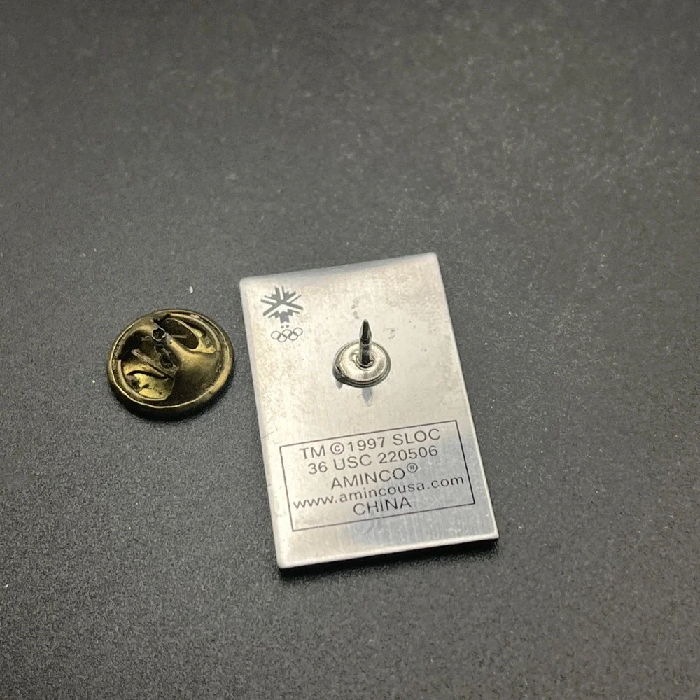 2002 Salt Lake City‎ Olympics 9/11 September 11th We Stand United Lapel Hat Pin
